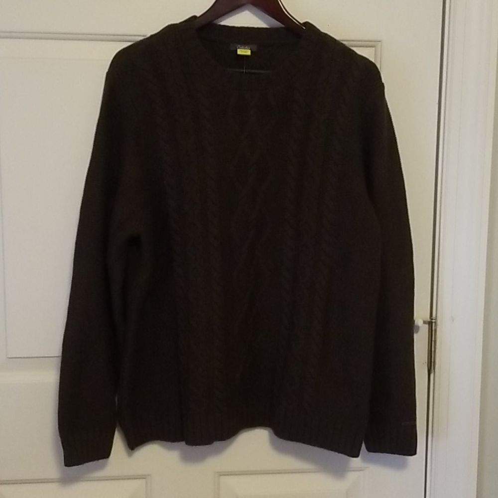 NWT. Dark brown Women's Cabela's Sweater